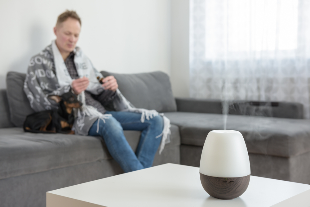 Аромадиффузор способен снять напряжение, расслабить, настроить на отдых Аромадиффузор