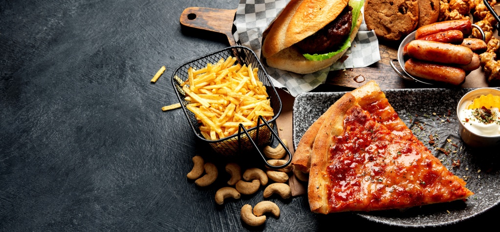 Благодаря своим свойствам и рекламе маргарин стал популярен во всем мире. Лишь в 90-х годах 20-го века стало ясно, что трансжиры вредны Маргарин