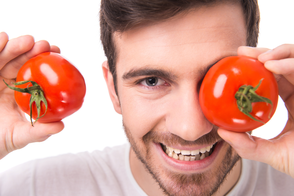 Помидоры — одни из полезнейших плодов, буквально созданных природой для здорового питания Помидоры