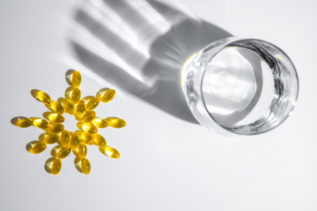 Принимать витамин Д можно когда угодно, но лучше всего — во время приема пищи Когда принимать витамин Д