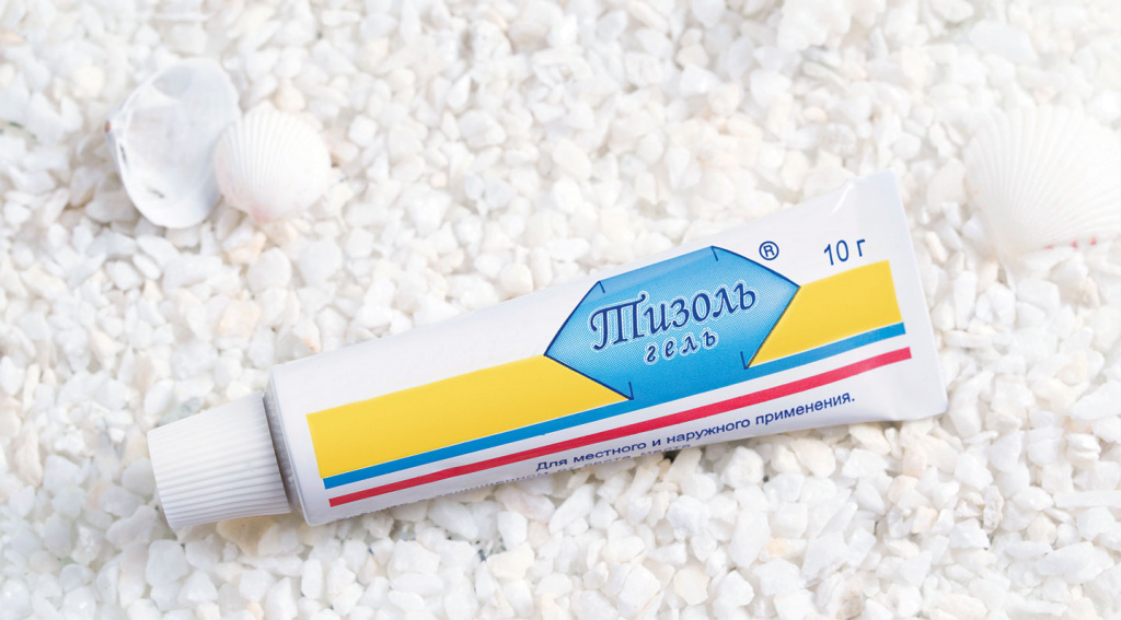 Свойства Тизоля позволяют применять его в качестве готового лекарства, а также как основу для изготовления лечебных мазей. Тизоль