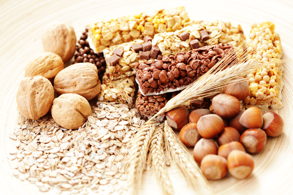 Здоровому взрослому человеку в сутки нужно употреблять 15–25 грамм клетчатки Сколько клетчатки требуется в сутки?