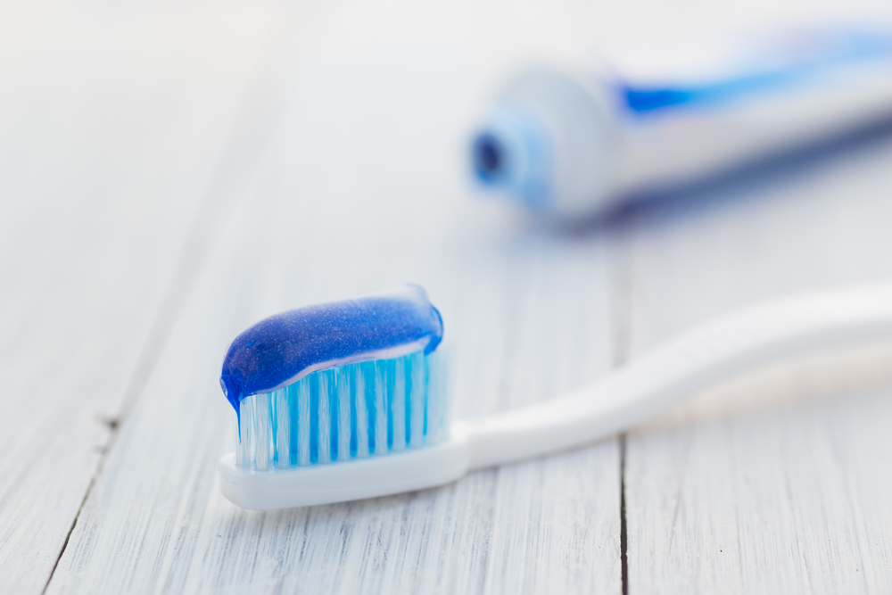 Есть еще одно распространенное мнение, что с помощью цветной маркировки отмечают лечебный эффект от пародонтоза лечебный эффект от пародонтоза