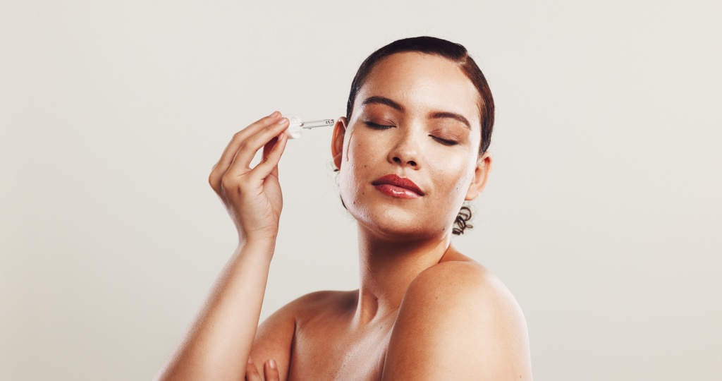 Дамам в возрасте лучше использовать инъекции коллагена инъекции коллагена