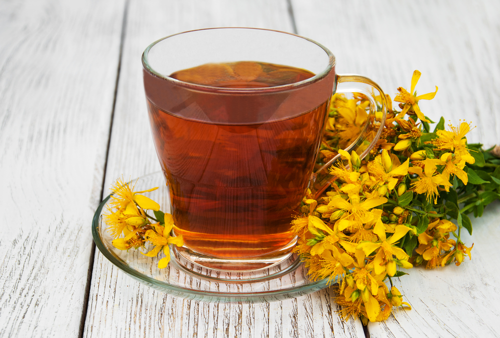 Зверобой и календула выводят из организма вещества, накопившиеся после частого употребления продуктов с нитратами Зверобой и календула