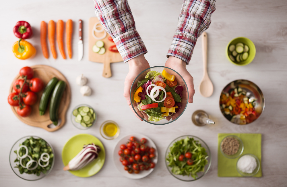 Клетчатка увеличивает метаболизм за счет повышения активности желудка и очищения организма от вредных веществ. Клетчаткой богаты свежие овощи и фрукты Какие вещества участвуют в метаболизме?