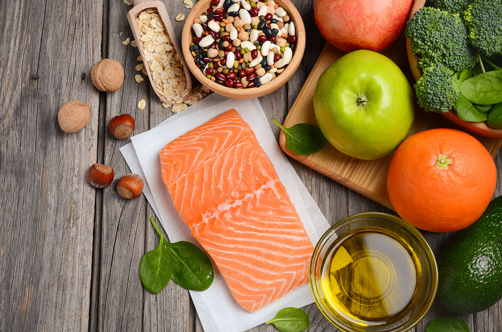 Для укрепления корней в рационе должны обязательно присутствовать продукты, богатые ω-3 жирными кислотами Продукты, богатые ω-3 жирными кислотами