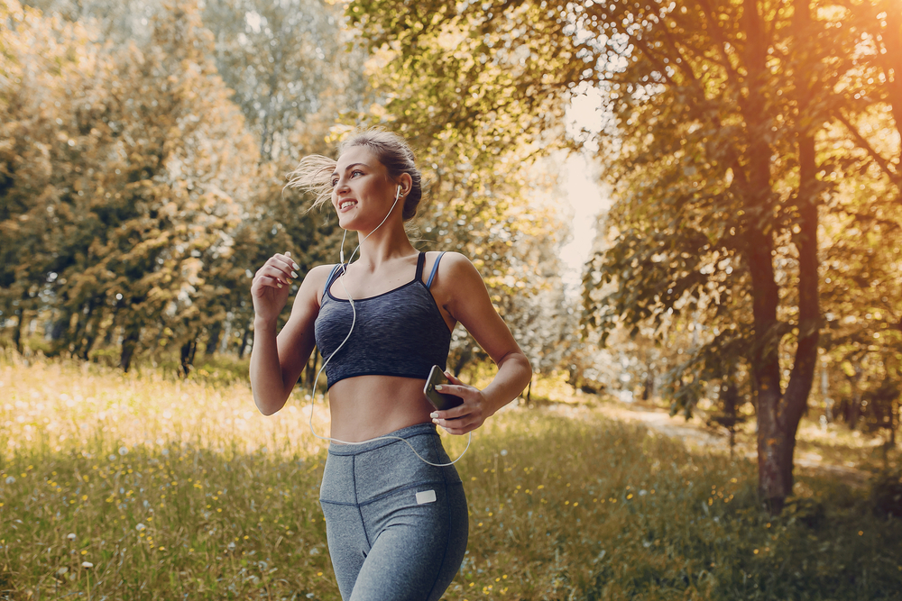 Спорт при астме подавляет плохое настроение, негативные мысли, депрессивные состояния Почему при астме стоит заниматься спортом?