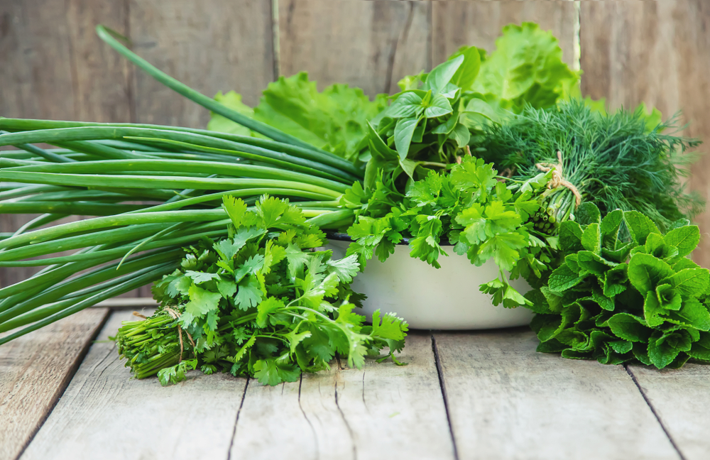 Витамин Д содержится в зеленых листовых овощах Витамин Д