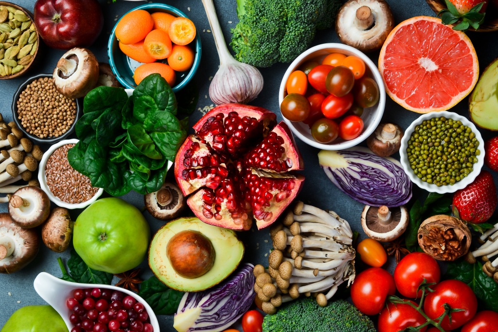 Антитоксиновая диета заключается в обогащении рациона продуктами, действующими как энтеросорбенты Антитоксиновая диета