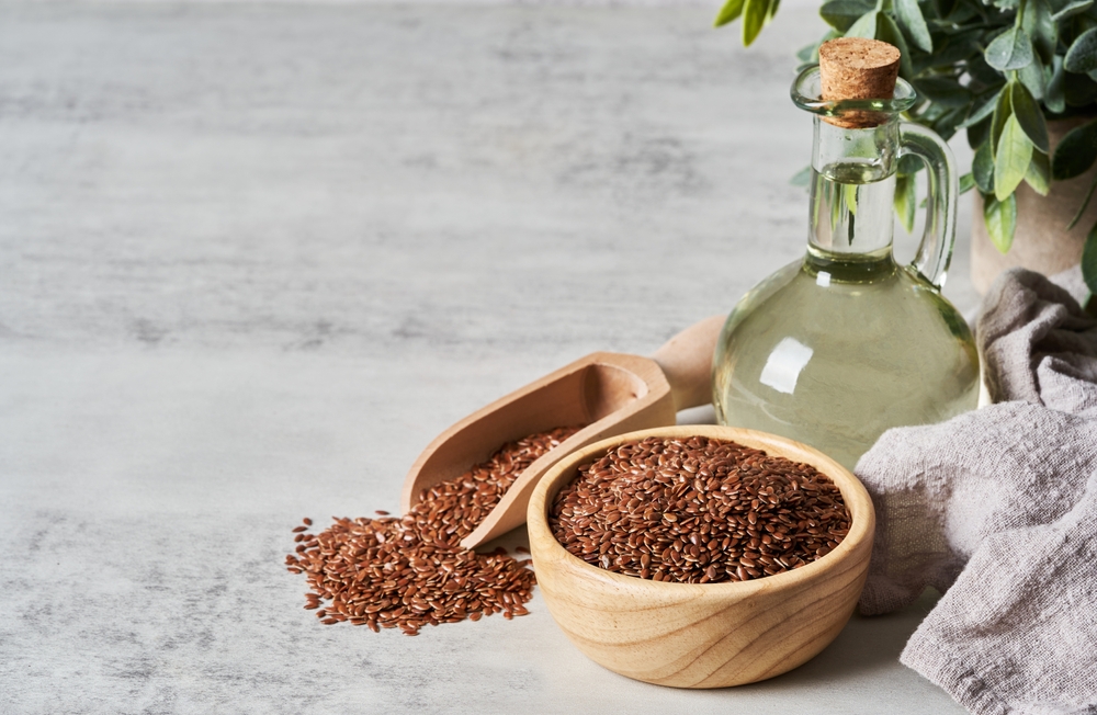 Специалисты советуют потреблять полезные семена льна в виде простой пищевой добавки Льняные семена