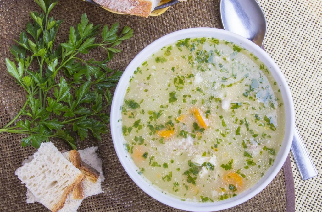 При язве желудка пищу стоит употреблять в перетертом состоянии или в жидком виде Пищу стоит употреблять в перетертом состоянии или в жидком виде