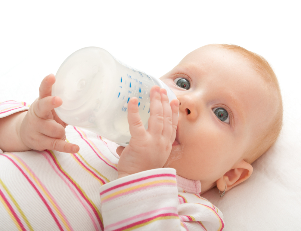 Ромашковый чай показан к применению даже для самых маленьких Можно ли напиток из ромашки грудничкам?