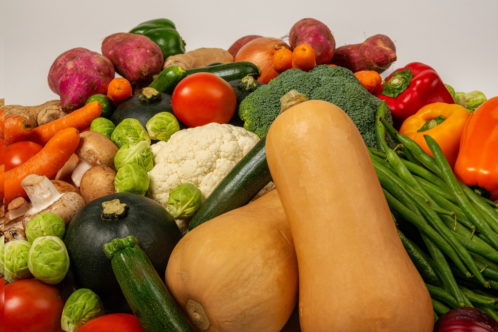 Тыква способствует нейтрализации соляной кислоты, содержит огромное количество необходимых для здоровья минералов Тыква