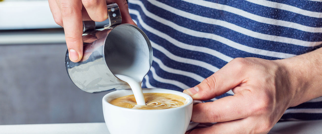 Сколько калорий в кофе с молоком