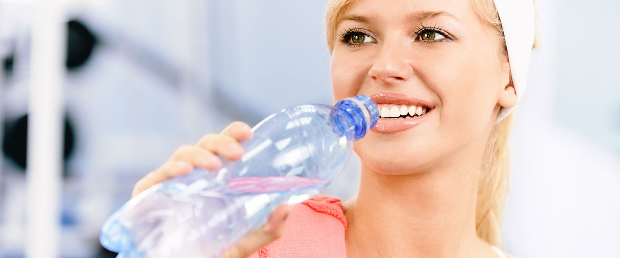 Не вредно ли пить воду перед тренировкой?