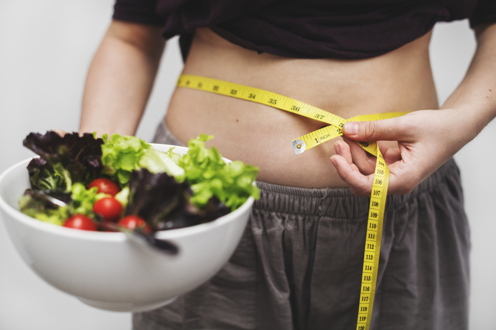 Потерять лишний вес можно без усилий, поменяв лишь некоторые ежедневные привычки