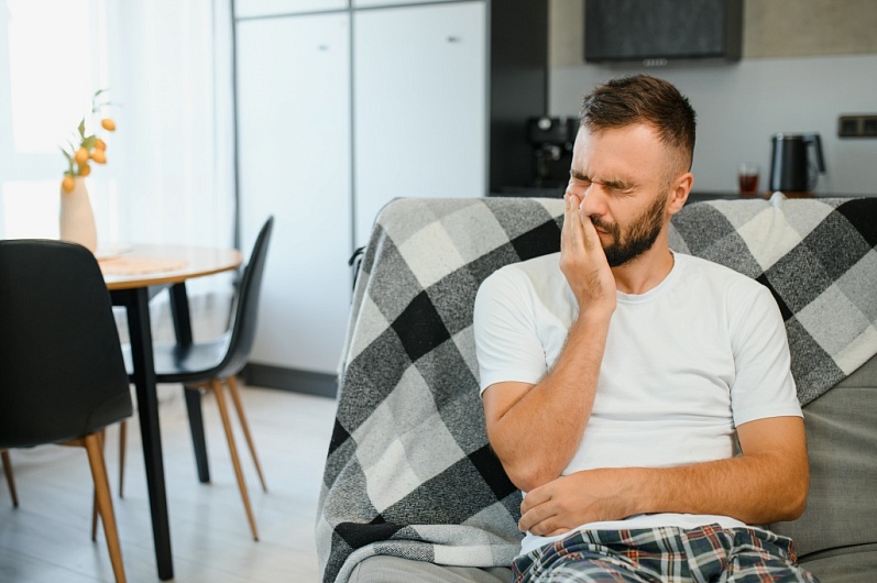 Как унять зубную боль в домашних условиях?