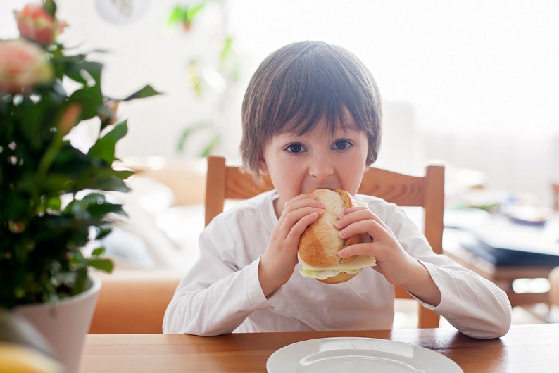 Какие продукты можно маленьким детям