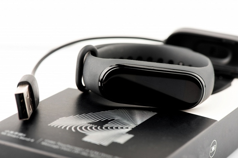 Фитнес-браслеты с функцией измерения давления и пульса