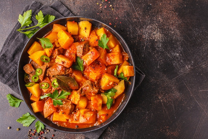 Какова калорийность тушеной картошки