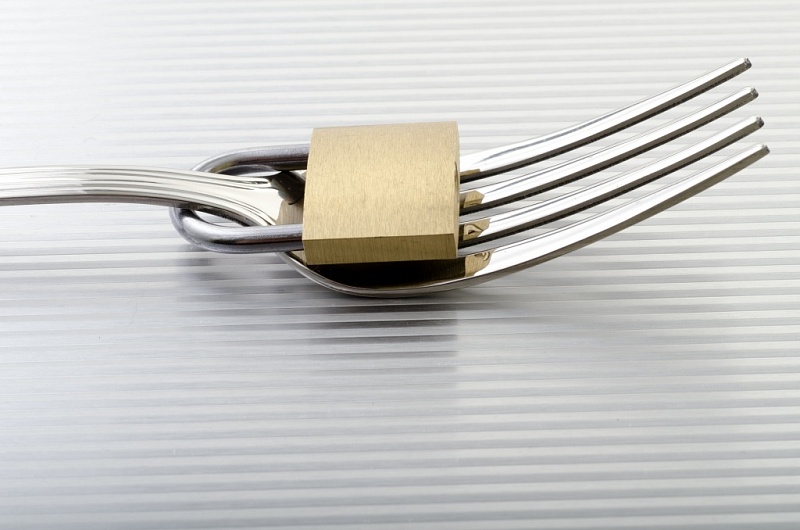 Чем утолить голод во время диеты?