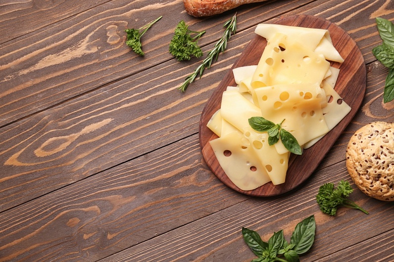 Можно ли сыр вегетарианцу