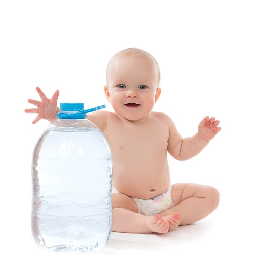 Как приучить ребенка пить воду?