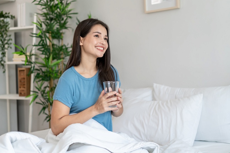 Сколько пить минеральной воды в день?