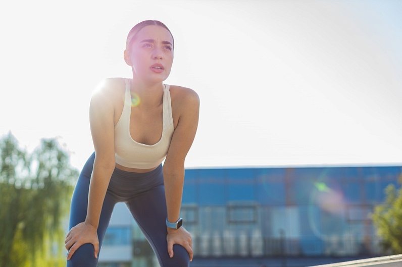 Можно ли заниматься спортом после удаления зуба