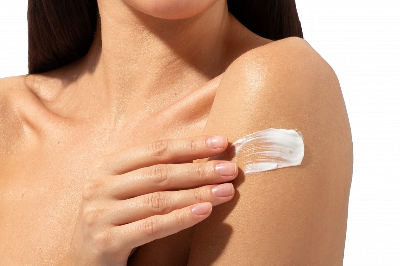 Как омолодить кожу рук