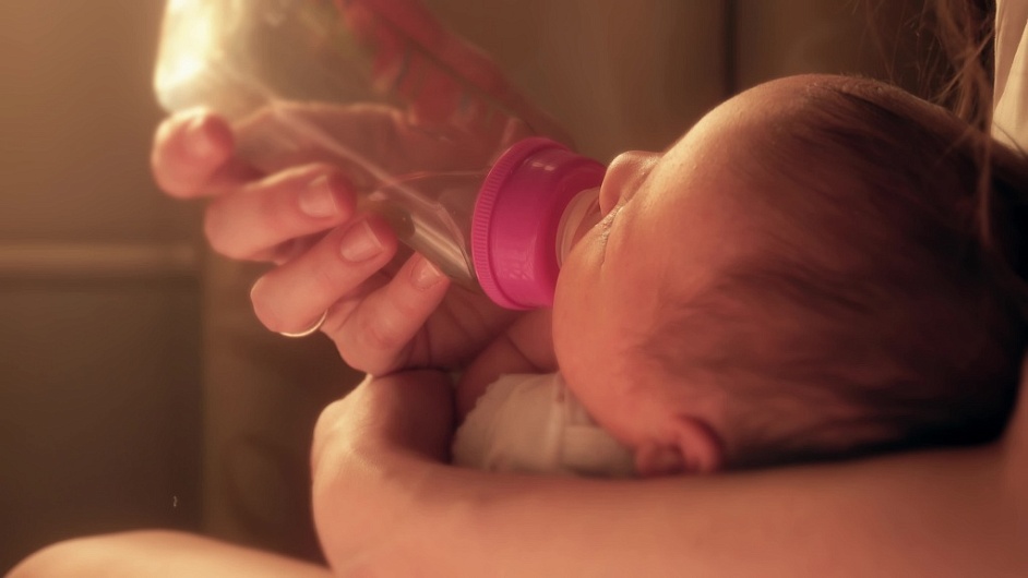 Как пить укропную воду новорожденному?