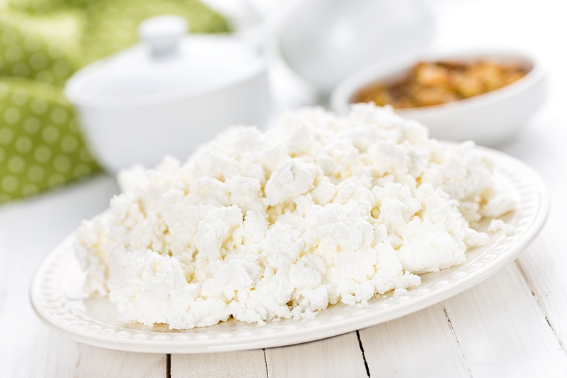 Как проверить натуральность творога с помощью йода