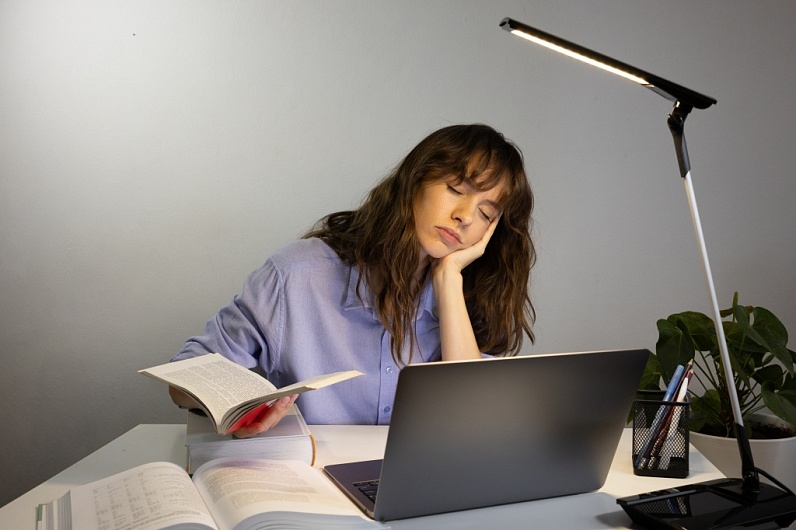 Витамин от усталости для женщин