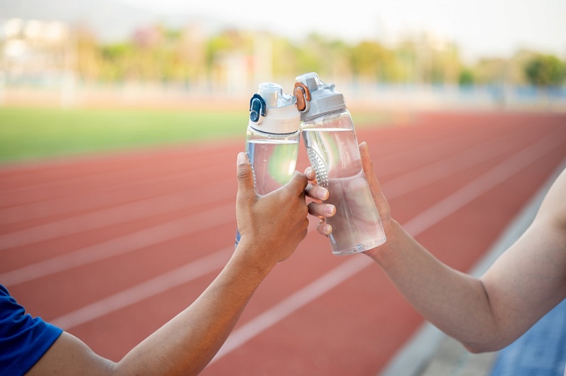 Когда можно пить воду после тренировки?