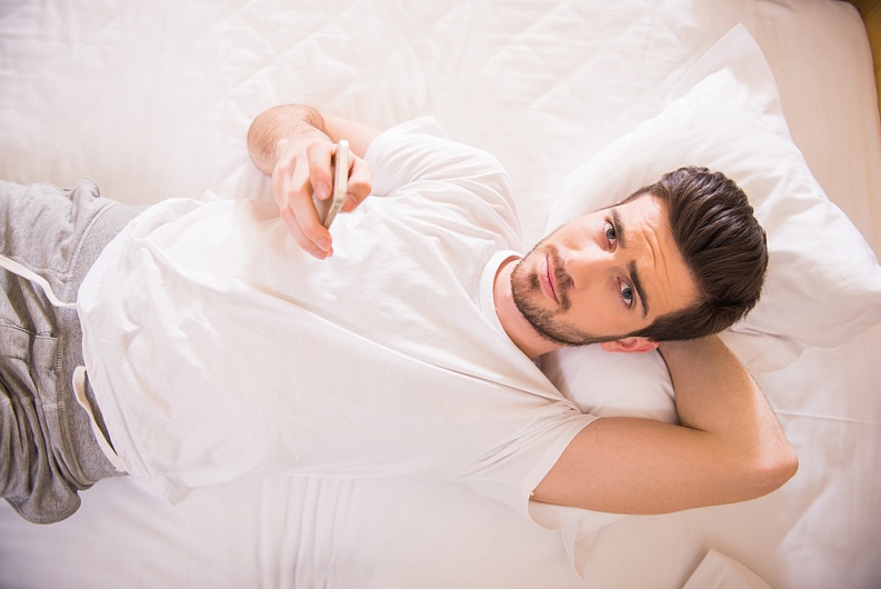 Как спать по 4 часа и высыпаться?