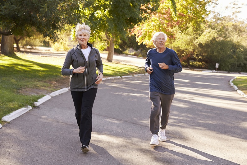 Можно ли заниматься спортом при высоком давлении?